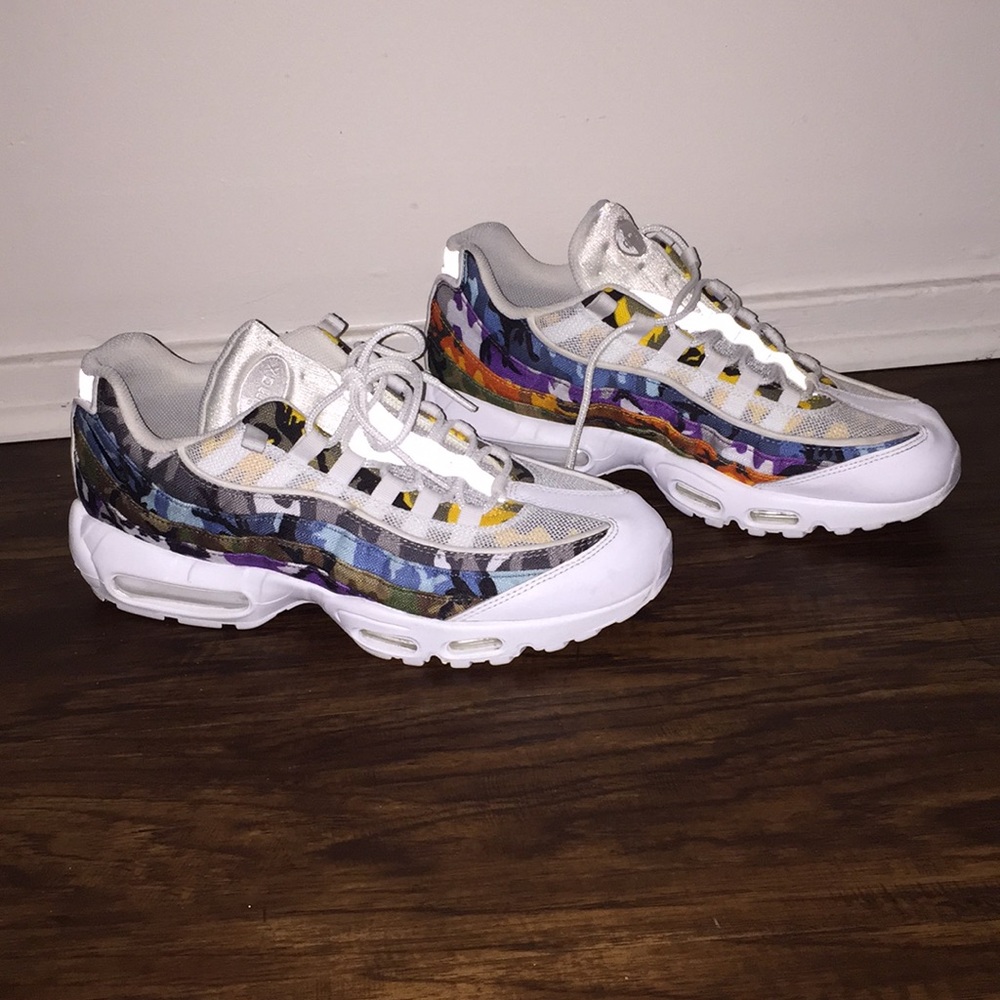 (SOLD) Nike airmax 95 army fatigue patterns